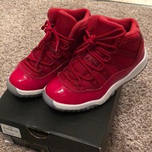 Jordan Retro 11s